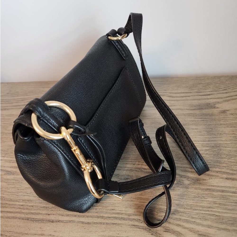 Marc Jacobs Crossbody Handbag - Picture 2 of 4